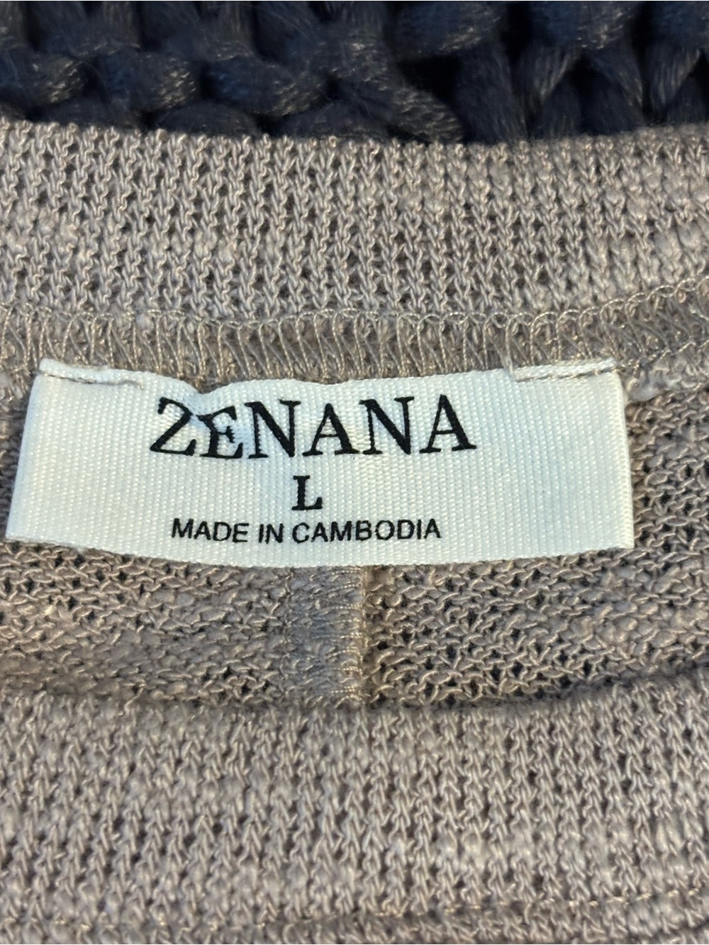 Zenana Outfitters Gray Boxy midi Crop Top - Picture 3 of 14